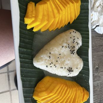 Sukho Thai Restaurant - Mango sticky rice - Thai Near Me - Runnemede, New Jersey