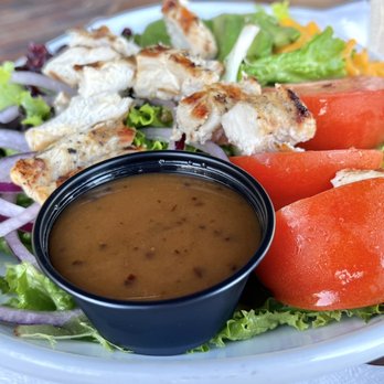 Clever Monkey Craft Grill & Bar - Salad with grilled chicken - New American Near Me - Osprey, Florida Clever Monkey Craft Grill & Bar - Salad with grilled chicken - New American Near Me - Osprey, Florida