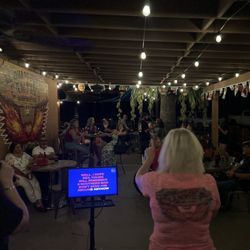 El Guapo Burro Cantina - Karaoke