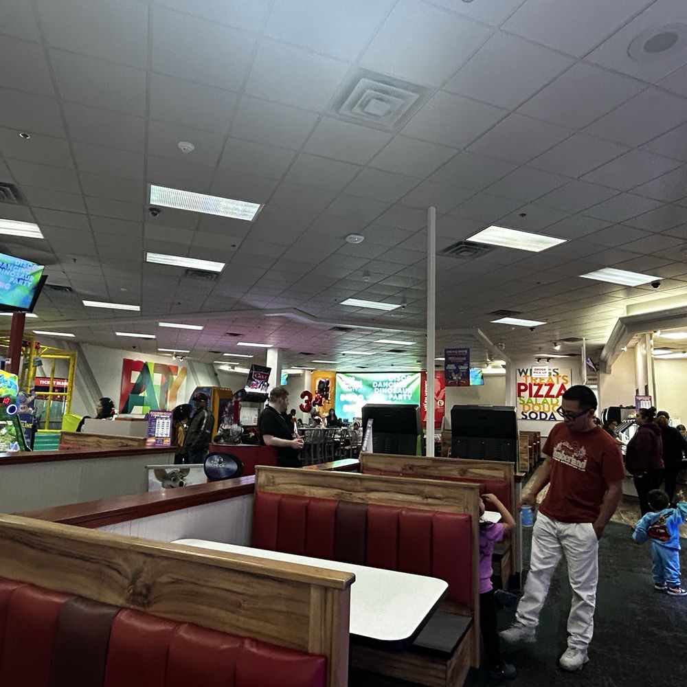 Chuck E. Cheese - Pizza Near Me - Poughkeepsie, New York Chuck E. Cheese - Pizza Near Me - Poughkeepsie, New York