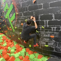 Gravity Factory - Rock climbing wall next to foam pit