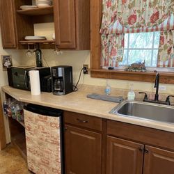 Rarumpelpunzeldornaschenwittchen - Kitchenette