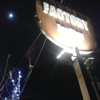 Factory - L insegna del factory :) - Pubs Near Me - Pozzuoli, NA