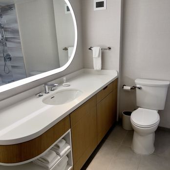 Marriott Long Beach Downtown - Bathroom - Hotels Near Me - Long Beach, California