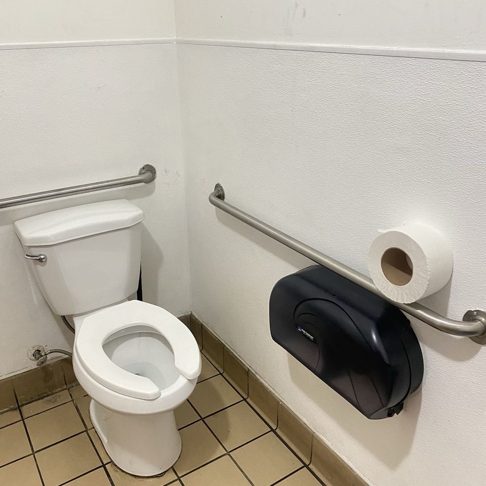 Tacos La Carreta - Restroom - Tacos Near Me - Whittier, California Tacos La Carreta - Restroom - Tacos Near Me - Whittier, California