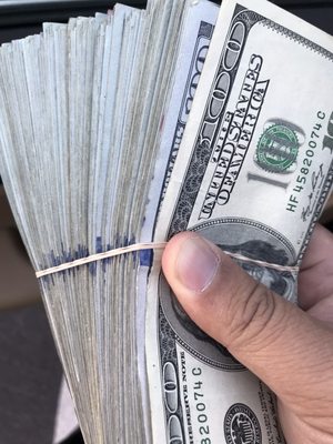 Wynn Race & Sports Book by null