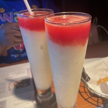 Red Lobster - Piña Colada drink - Seafood Near Me - Irving, Texas