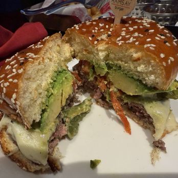 Gordon Ramsay Burger Las Vegas - Hell's Kitchen Burger - Burgers Near Me - Las Vegas, Nevada Gordon Ramsay Burger Las Vegas - Hell's Kitchen Burger - Burgers Near Me - Las Vegas, Nevada