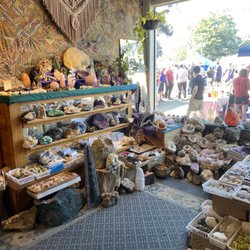 Amethyst Creations - Lovely shop selling crystals and incense