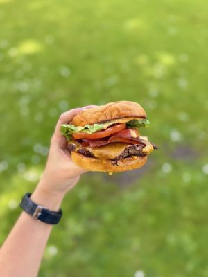 Beep's Burgers by null