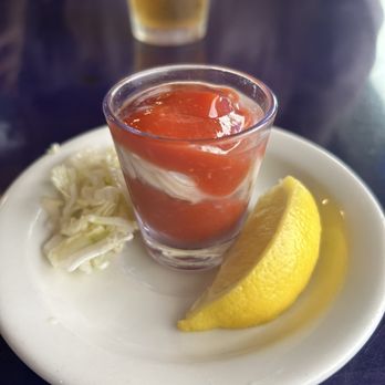 Mo's Seafood & Chowder - Oyster shooter - Seafood Near Me - Florence, Oregon
