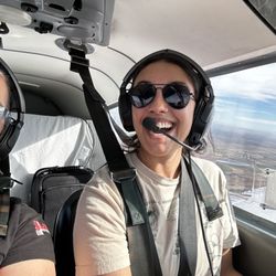 Alpha Kilo Aviation - Girls fly too!