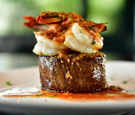 Fleming’s Prime Steakhouse & Wine Bar by null
