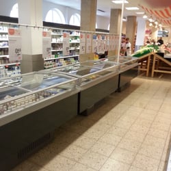 tegut...gute Lebensmittel Gutberlet Stiftung & Co.