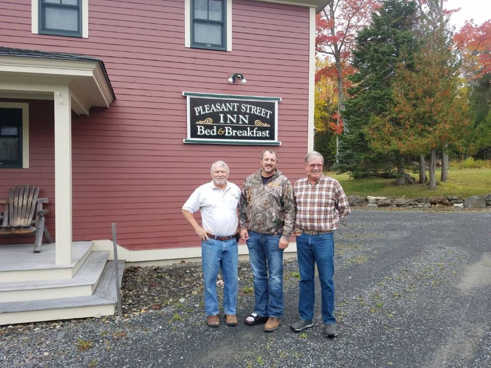 PLEASANT STREET INN BED & BREAKFAST 24 Photos 104 Pleasant St