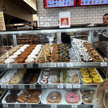 Randy's Donuts - Donuts - Donuts Near Me - Torrance, California Randy's Donuts - Donuts - Donuts Near Me - Torrance, California