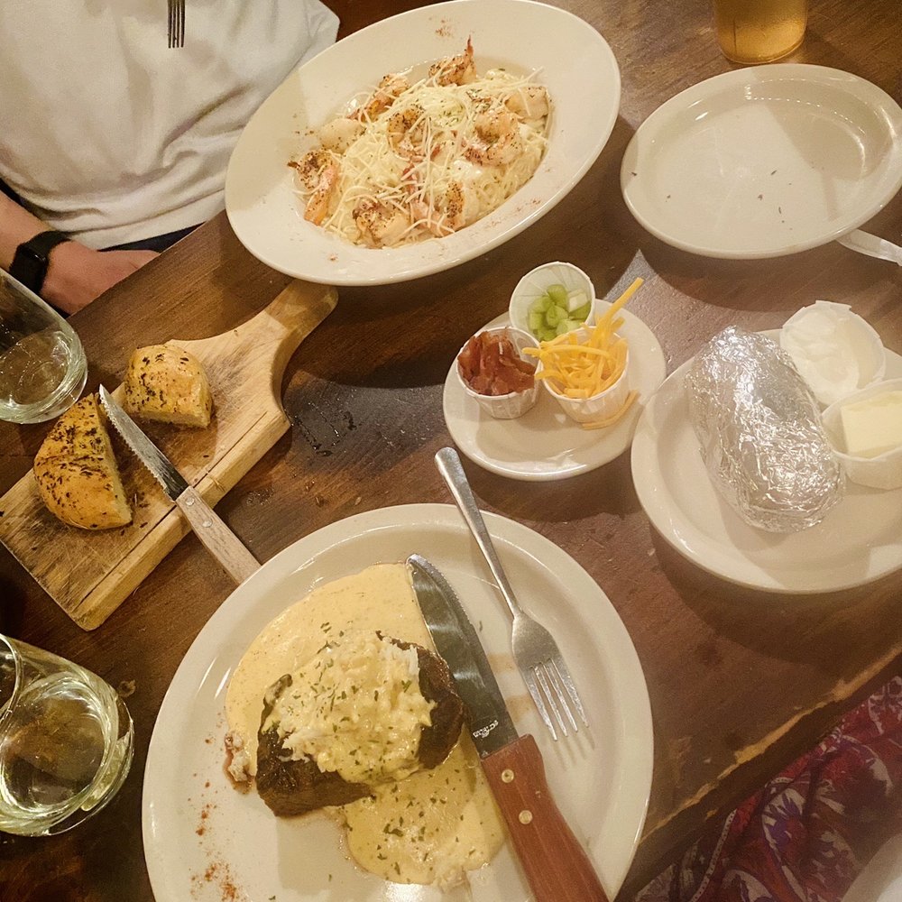 Anthony's Good Food Market - Sautéed shrimp Alfred pasta, complimentary bread, creole filet with crab on top, baked potato with fixings - Seafood Near Me - West Point, Mississippi