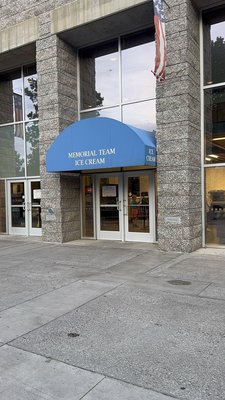 Memorial Team Ice Cream by null