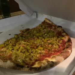Il Soprano - First pizza with "pepperoni"