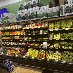 Greenpoint Natural Market - Produce