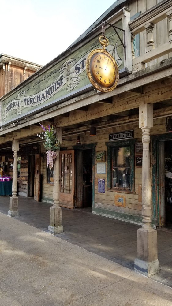 THE GENERAL STORE AT KNOTT’S BERRY FARM 31 Photos Toy Stores 8039