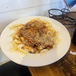 user provided DeRusso’s Pizzeria photo