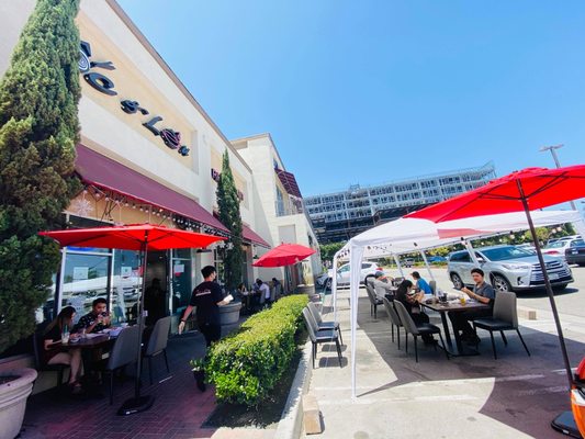 Oc & Lau Restaurant by null