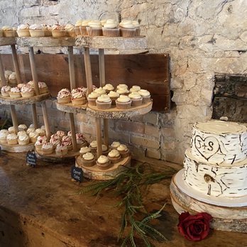Carstens Mill - Wedding cupcakes - Wedding Planning Near Me - Brillion, Wisconsin