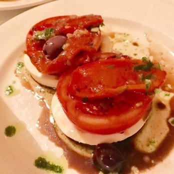 Villa Berulia - Mozzarella Caprese (Fresh Mozzarella with Sliced Tomatoes, Roasted Red Peppers) - Italian Near Me - New York, New York Villa Berulia - Mozzarella Caprese (Fresh Mozzarella with Sliced Tomatoes, Roasted Red Peppers) - Italian Near Me - New York, New York