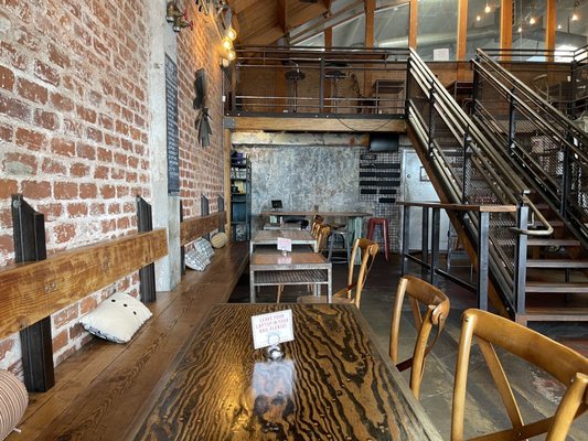 Paper or Plastik Cafe by null