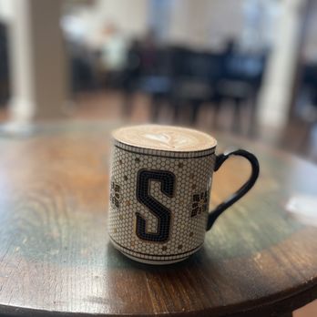 Meridian - Cafe mocha - Coffee & Tea Near Me - Buda, Texas