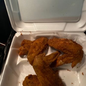 Annie Laura's Kitchen - 3pc chicken wings - Southern Near Me - Riverdale, Georgia Annie Laura's Kitchen - 3pc chicken wings - Southern Near Me - Riverdale, Georgia