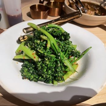 Very Thai - Broccolini wok-fried with garlic - Thai Near Me - Los Angeles, California Very Thai - Broccolini wok-fried with garlic - Thai Near Me - Los Angeles, California