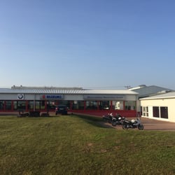 Motorradland Weißenfels - Sehr guter Service, sehr guter Werkstattmeister. Meine Empfehlung.
