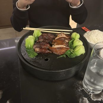 Mei's - Taiwanese Near Me - Chicago, Illinois