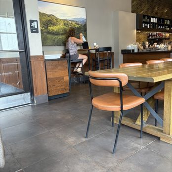 Starbucks - Coffee & Tea Near Me - Sewickley, Pennsylvania Starbucks - Coffee & Tea Near Me - Sewickley, Pennsylvania