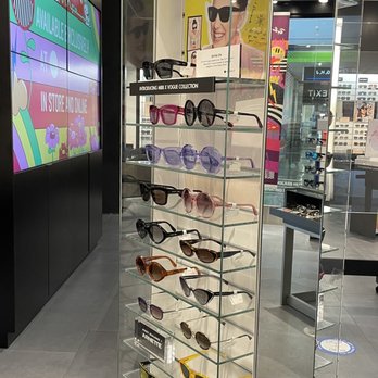 Sunglass Hut International - Sunglasses Near Me - Miami, Florida Sunglass Hut International - Sunglasses Near Me - Miami, Florida