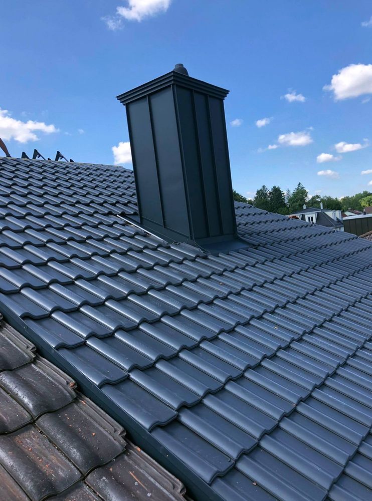 Slide of Alum Rock Roofing