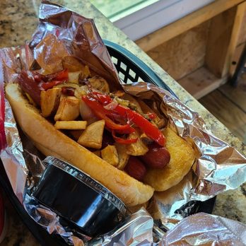 Boro Low Country Kitchen - Hot dog - Seafood Near Me - Swansboro, North Carolina Boro Low Country Kitchen - Hot dog - Seafood Near Me - Swansboro, North Carolina