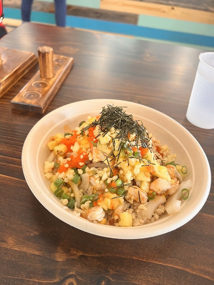 ISLAND FIN POKÉ CO. WHITE BRIDGE 11 Photos & 16 Reviews 70 White