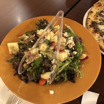 Romeo & Juliets Cafe - Mediterranean Salad, very generously portioned. - Italian Near Me - Tonawanda, New York