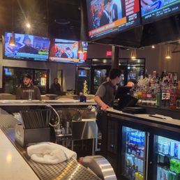 GIMME’S PAR & GRILL - Updated June 2025 - 95 Photos & 21 Reviews - 45