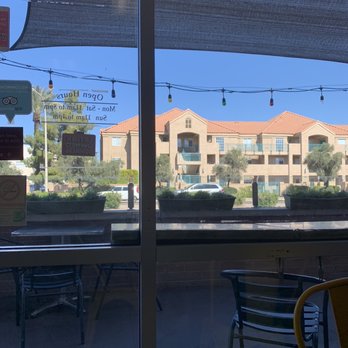 Simon's Hot Dogs - Outdoor patio - Hot Dogs Near Me - Gilbert, Arizona