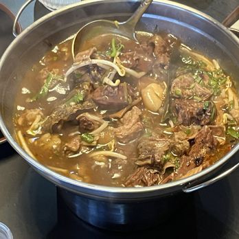 Som Boon Thai Kitchen - Beef stew - Thai Near Me - Houston, Texas