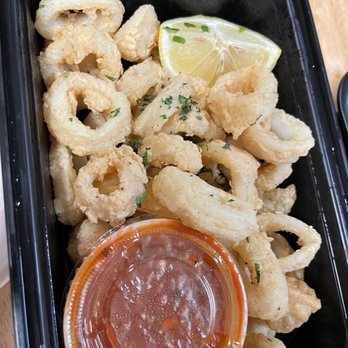 Antica Trattoria - Calamari Fritti - Italian Near Me - Ridgewood, New York