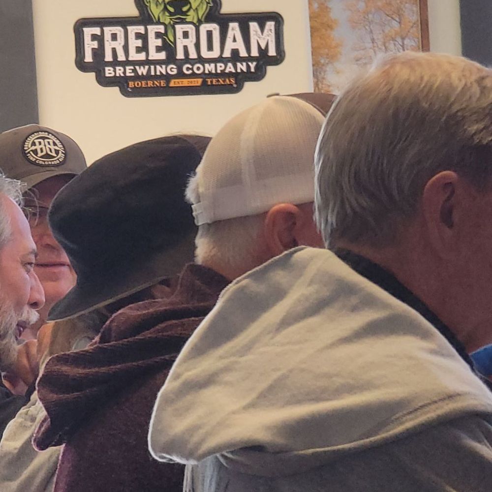 Free Roam Brewing Company - Sign - Brewpubs Near Me - Boerne, Texas Free Roam Brewing Company - Sign - Brewpubs Near Me - Boerne, Texas