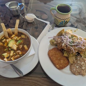 Mi Casa Su Casa - Tortilla soup & Chicken chilaquiles green sauce - Mexican Near Me - Los Algodones, BCN Mi Casa Su Casa - Tortilla soup & Chicken chilaquiles green sauce - Mexican Near Me - Los Algodones, BCN