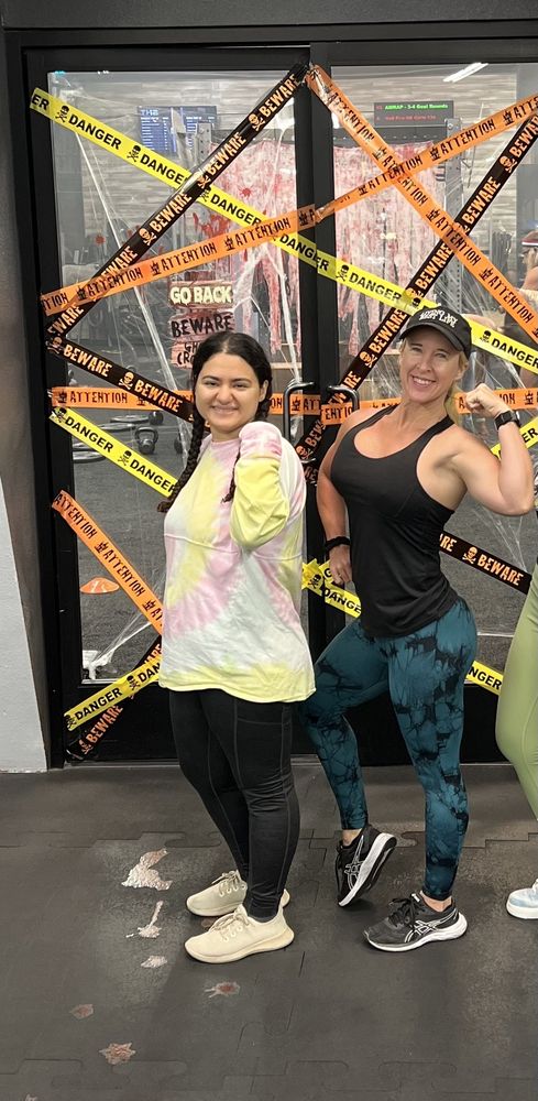 Sculpted Shoshanna Fitness Logo