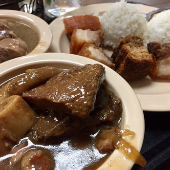 Halo Halo Kitchen 256 Photos 228 Reviews Filipino 3553 W