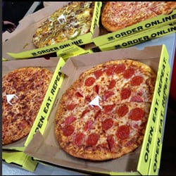 Hungry Howie's Pizza & Subs - Pizza with Free Flavored Crust